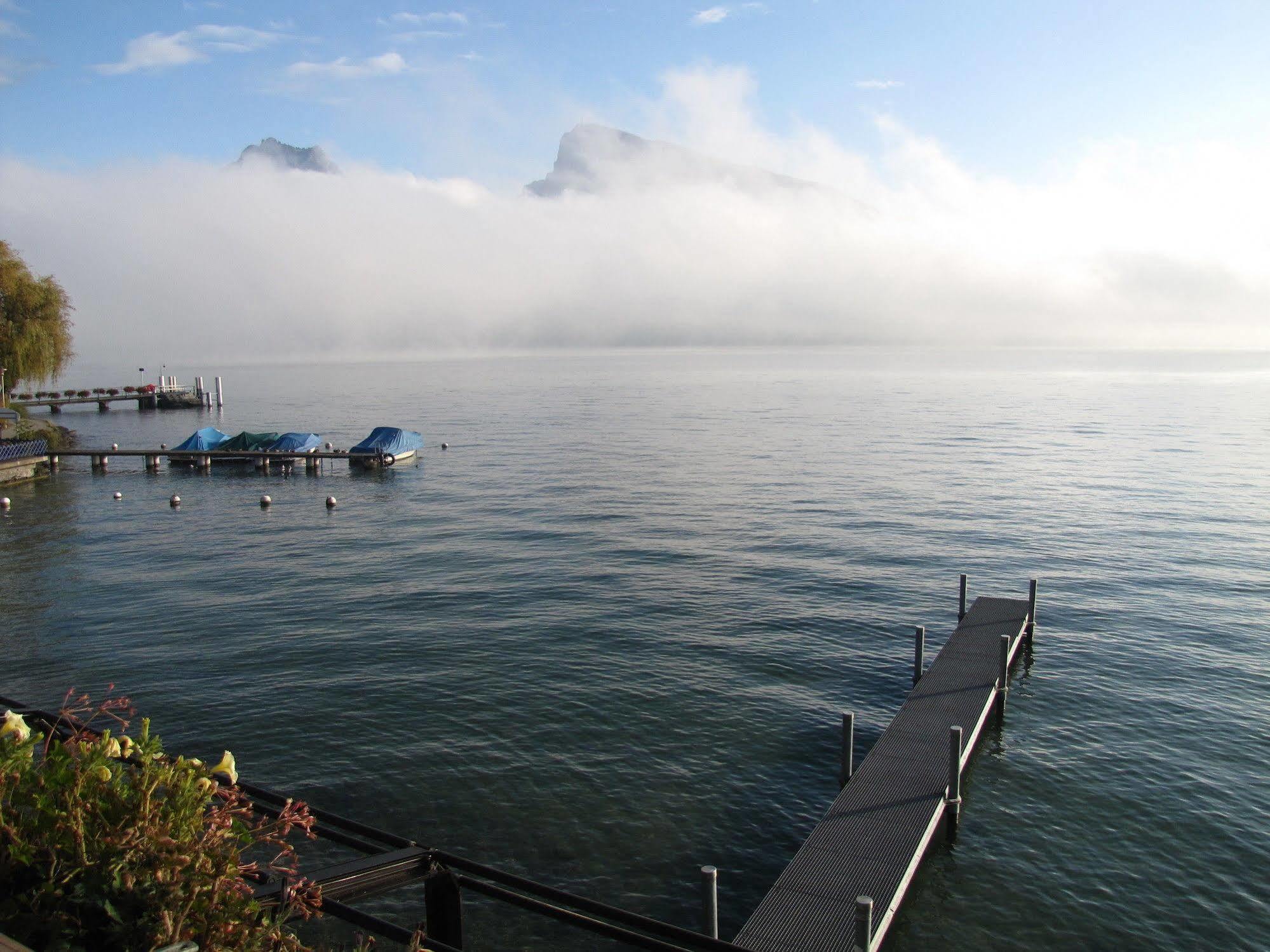 Strandhotel Seeblick Faulensee Eksteriør bilde